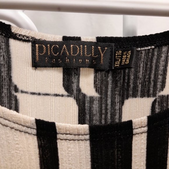 Black and Cream Retro Textile Dress Set - Picture 3 of 4